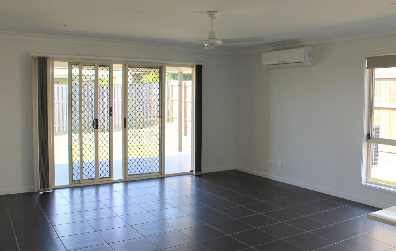 4 FREEDMAN DR, WILLOW VALE QLD 4209, 0 침실, 0 욕실, House