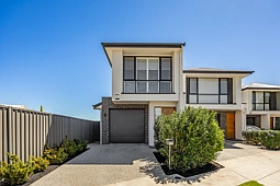 52 Acacia Avenue North, Campbelltown