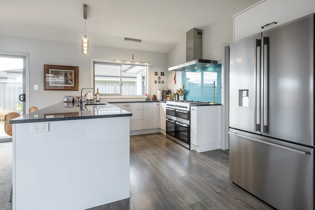 Poraiti 3chambre BEST VALUE IN PARKLANDS - BY NEGOTIATION
