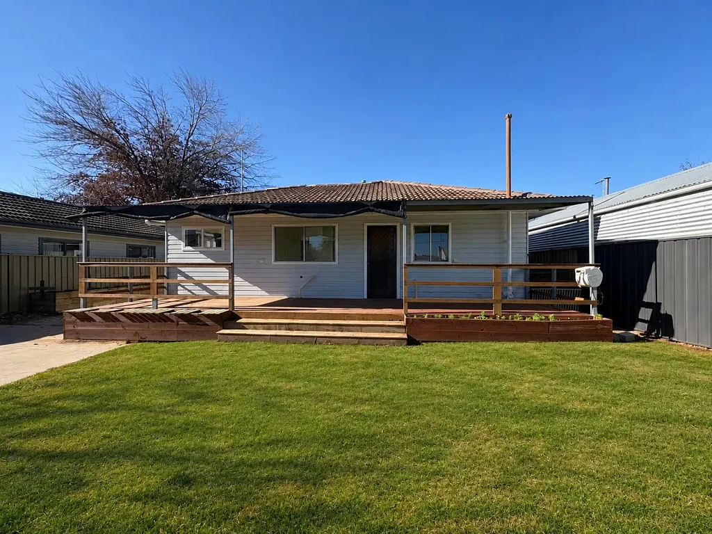 Charming Weatherboard!