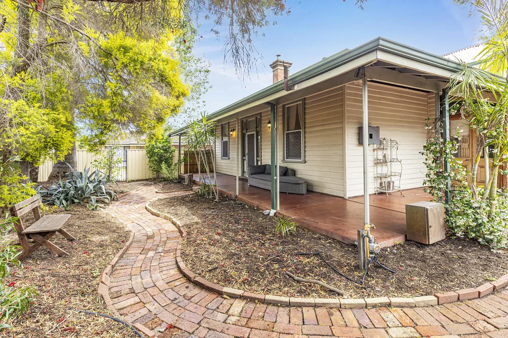 139 Great Eastern Highway, South Guildford, WA 6055