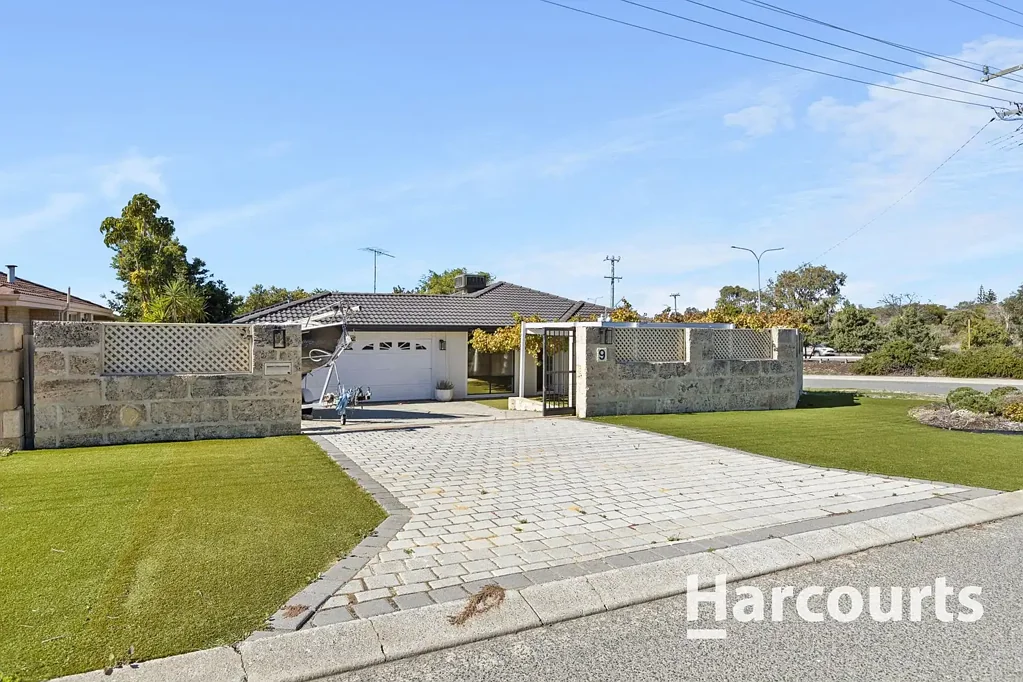 Quinns Rocks 3Phòng ngủ Cnr Block - 745sqm