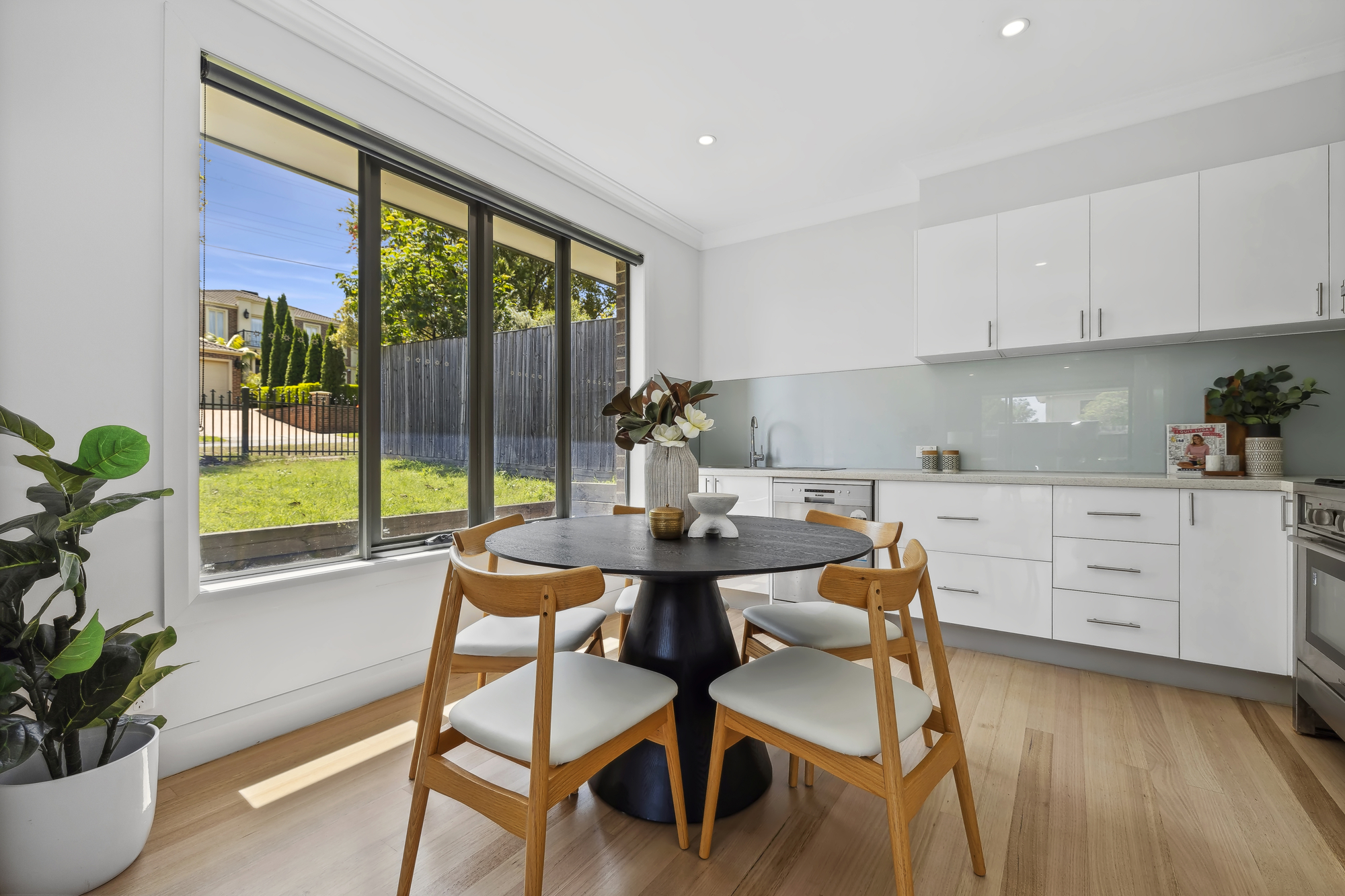 20 DARBYSHIRE RD, MOUNT WAVERLEY VIC 3149, 0 침실, 0 욕실, Townhouse