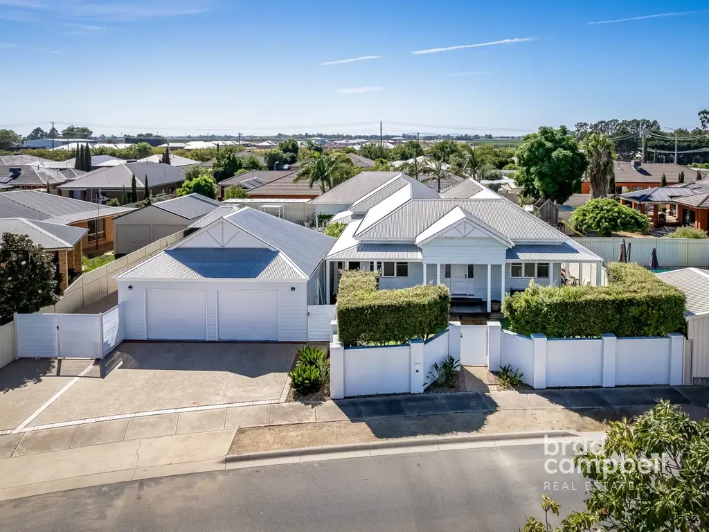 Shepparton 4部屋 STUNNING FAMILY HOME, THE COMPLETE PACKAGE