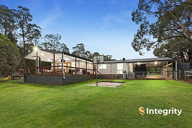 Kinglake West 4房  Upsize Your Family To Freedom and Space