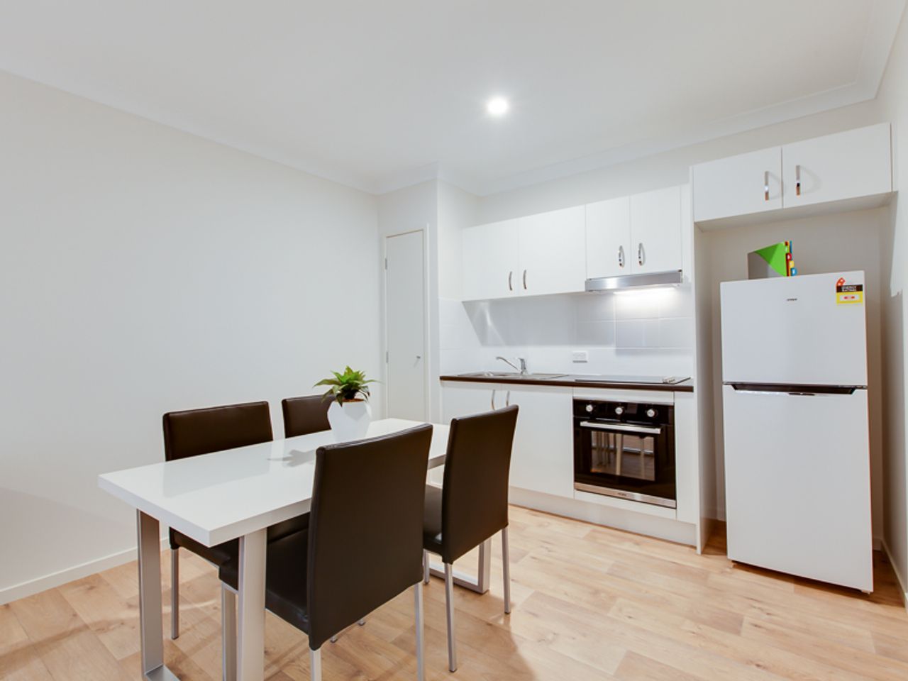 13 MAURICE AV, SALISBURY QLD 4107, 0 રૂમ, 0 બાથરૂમ, Studio