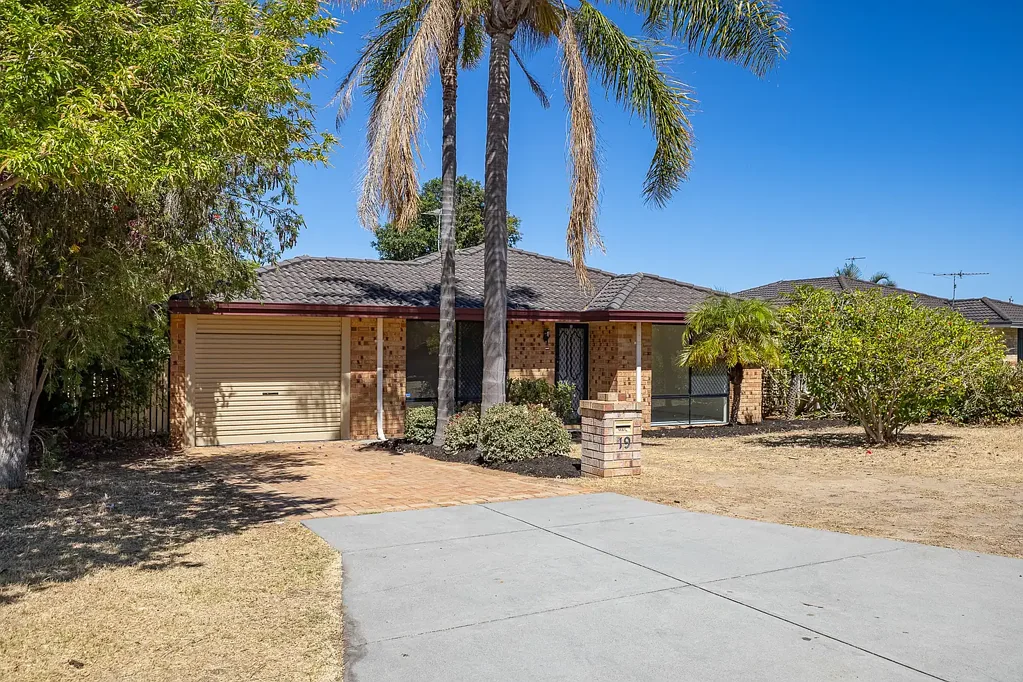 19 Manya Close, Greenfields, WA 6210
