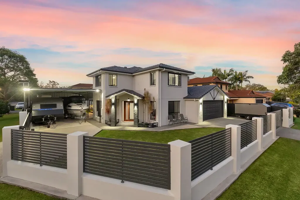 Parkinson 4Habitaciones Stretton State College Catchment | Parkinson Family Home with Exceptional Parking and Outdoor Living
