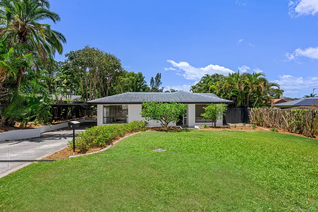 3 Muresk Court, Mermaid Waters, QLD 4218