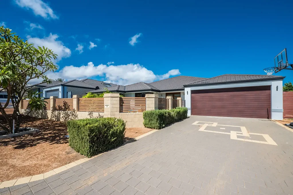 16 Basile Court, Wandina, WA 6530