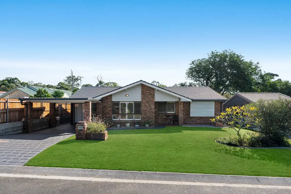 7 Copernicus Street, Wynnum West, QLD 4178