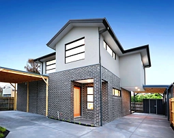 2/14 Sumersett Avenue, Oakleigh South
