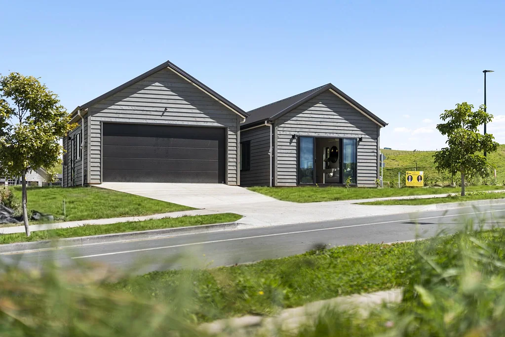 Warkworth 3Zimmer FREEHOLD 3 bedroom, Study & 2 Bathroom | MUST SELL