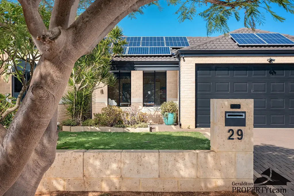 Drummond Cove 3房  Coastal Living With Fantastic Shed & Enclosed Patio