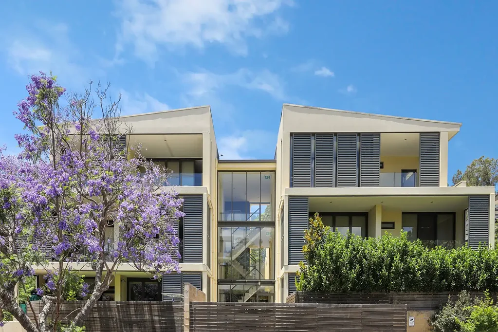 Chatswood 1कमरा Spacious 74SQM Top Floor One Bed With Private Leafy Outlook and Convenient Location