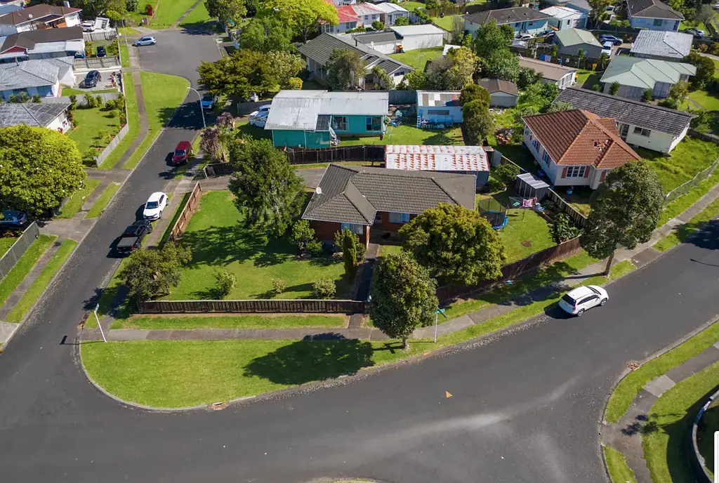 Mangere 4房  Live,Invest or Develop-Central Mangere Opportunity