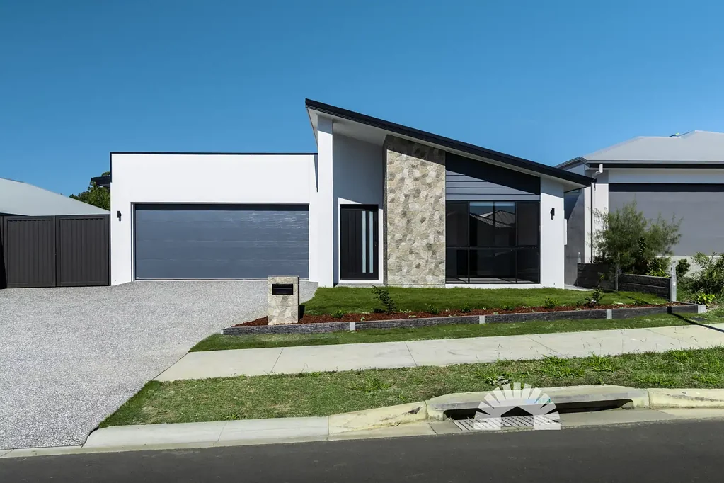Morayfield 4Moenga Brand-New Family Home in Sought-After Kinma Valley Estate