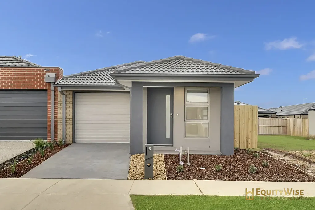 For Lease - Brand-New, Energy‑Efficient Home in a Quiet Wyndham Vale Pocket