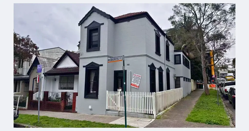 Beautiful Newtown Park Terrace - Three Bedrooms For Rent