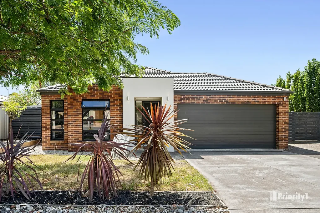 22 Black Wattle Avenue, Epsom, VIC 3551
