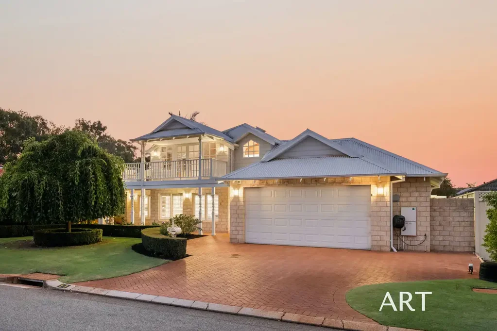 Canning Vale 5 Bedroom A PICTURE PERFECT PROVINCIAL STYLE MASTERPIECE