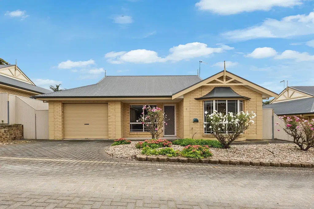 Port Lincoln 3房  Stylish Courtyard Living with Low Maintenance Appeal