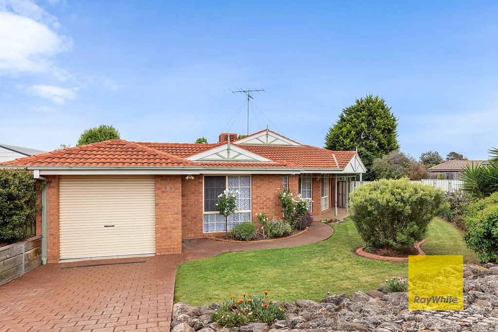 5 Bardoo Court, Leopold, VIC 3224
