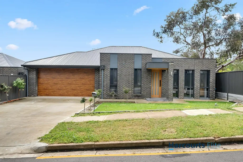 2c Norton Street, Northfield, SA 5085