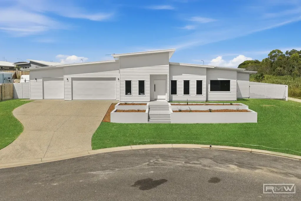 13 Valley Place, Hidden Valley, QLD 4703