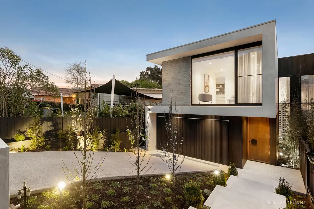 Balwyn North 4ਬੈੱਡਰੂਮ A statement home of exceptional quality.