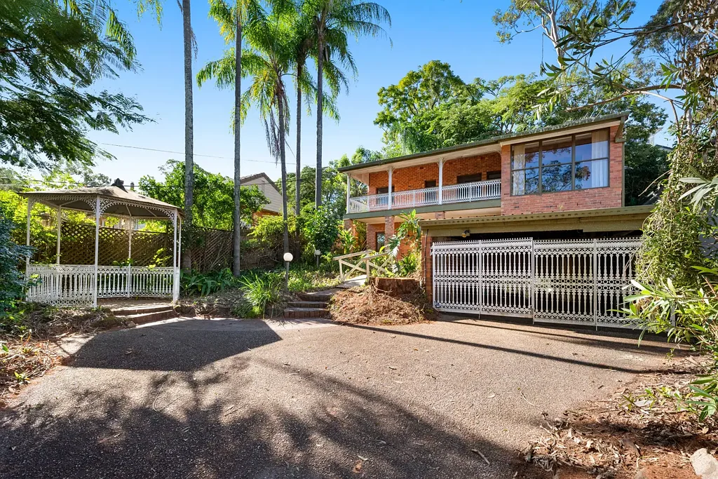 69 Hillside Terrace, St Lucia, QLD 4067