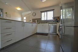 1/8 Beacon Close, South Hedland