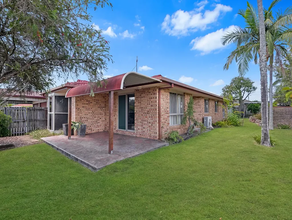 1 Palm Meadows Place, Pialba, QLD 4655