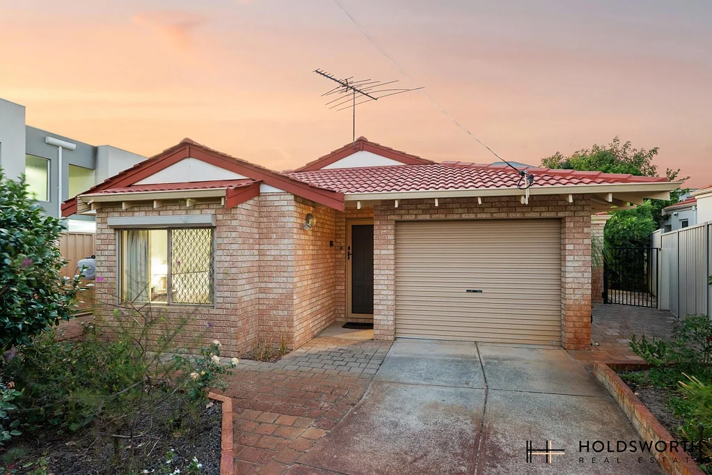 21 Lockwood Street, Yokine, WA 6060
