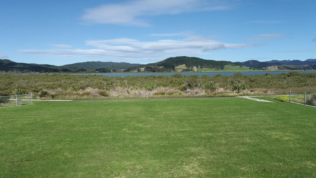 Whitianga Harbour Front Opportunity - 705m2