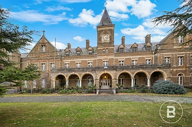 Wendouree 4房  ICONIC BELL TOWER LIVING IN A LANDMARK SETTING