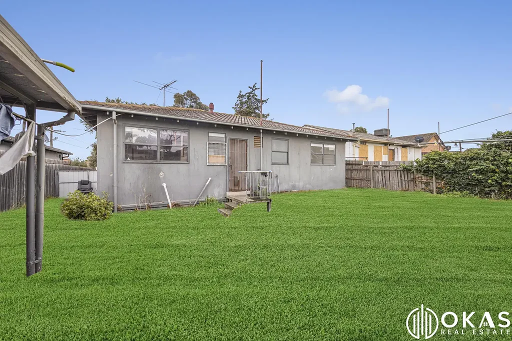 Spacious Family Home in the Heart of Laverton