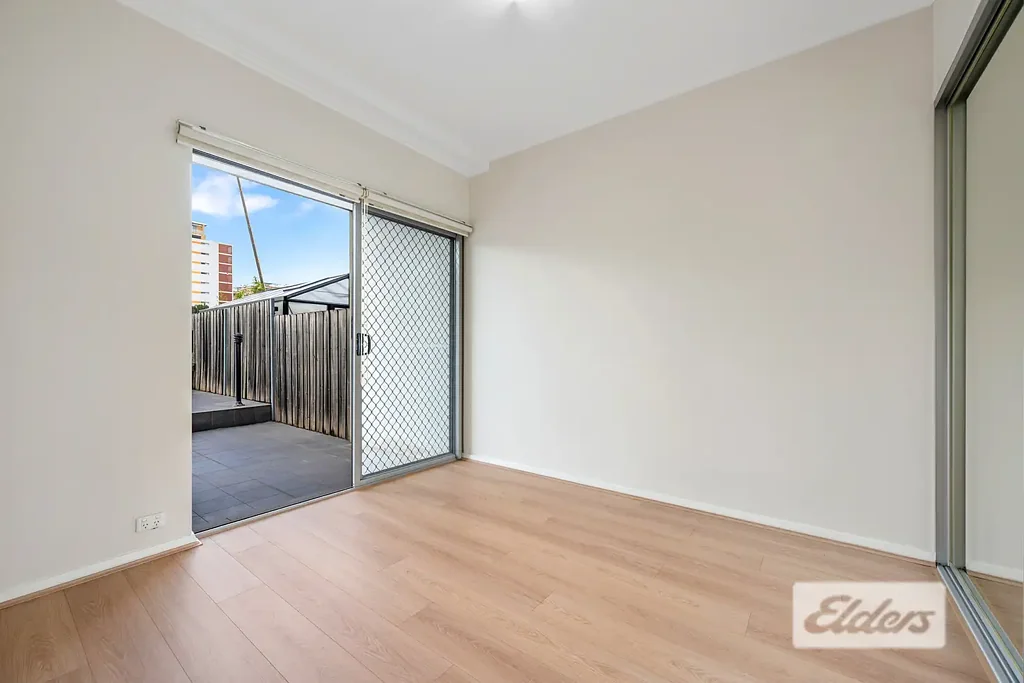 Villa-Style Garden Apartment with Huge Courtyard in Lidcombe