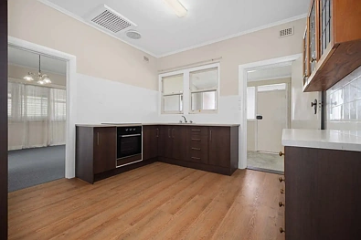 305 Torrens Road, West Croydon, SA 5008, 3房, 1浴, House
