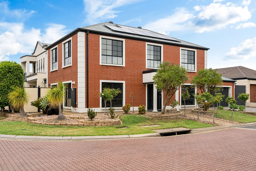 20 Windermere Crescent, Mawson Lakes, SA 5095