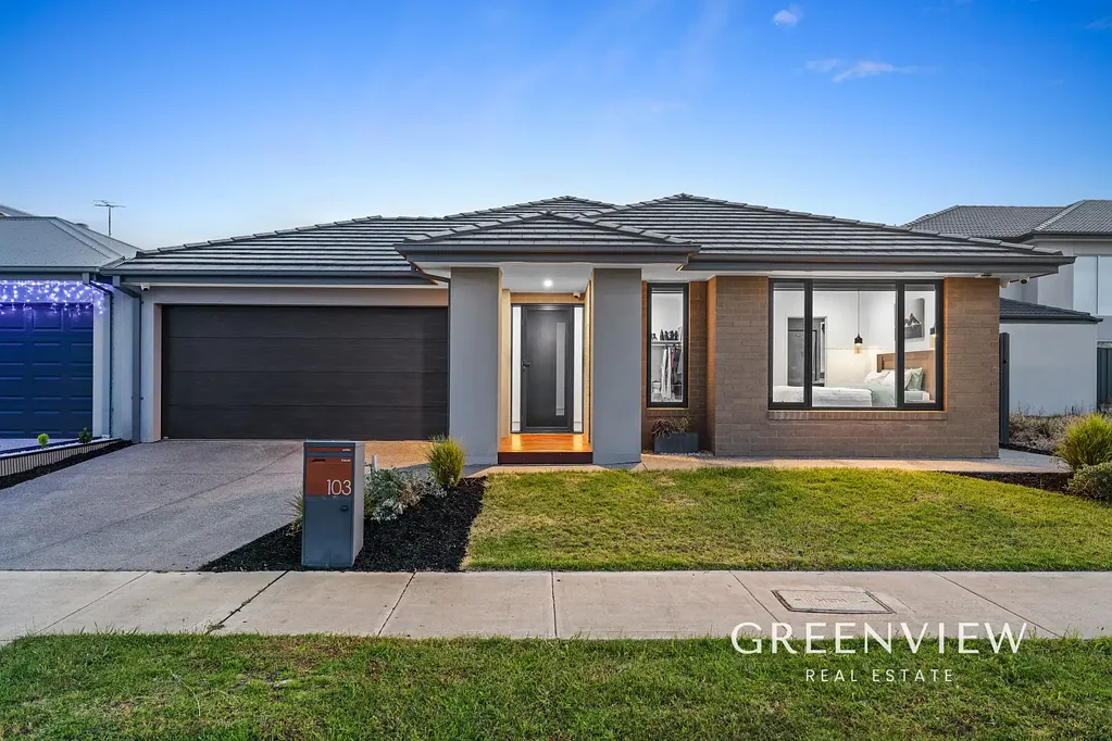 103 Athenaeum Avenue, Clyde North, VIC 3978