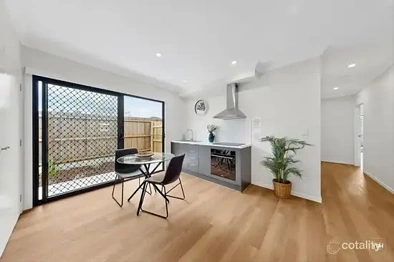 2/99 Ducie St, Darra, QLD 4076, 1 chambres, 1 salles de bain, Unit