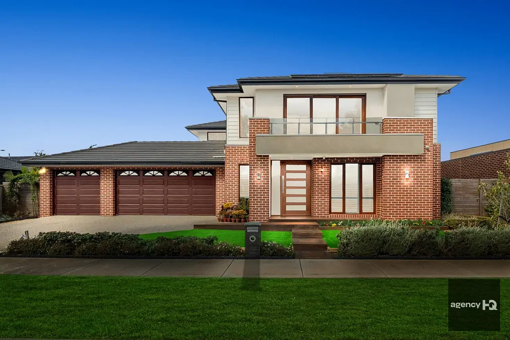 Aintree 5房 5卧3卫豪宅 Woodlea顶级地段 设计师厨房 900毫米电器 低维护庭院 社区氛围友好 luxurious and unique home in Aintree on large block of 778 sqm