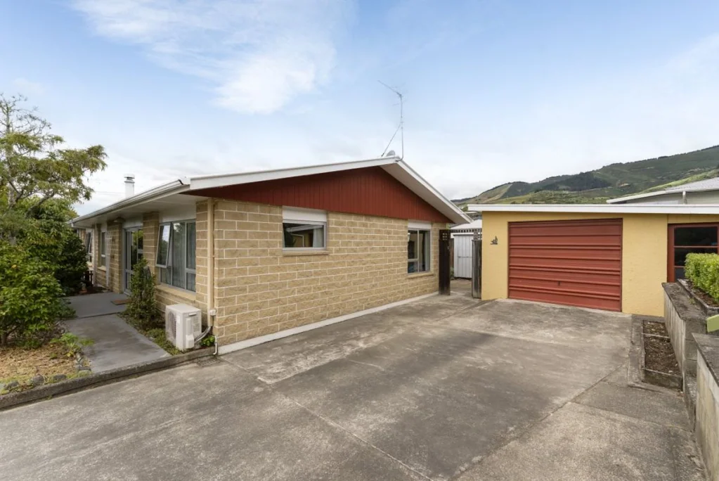 2/9A William Street, Richmond, Tasman