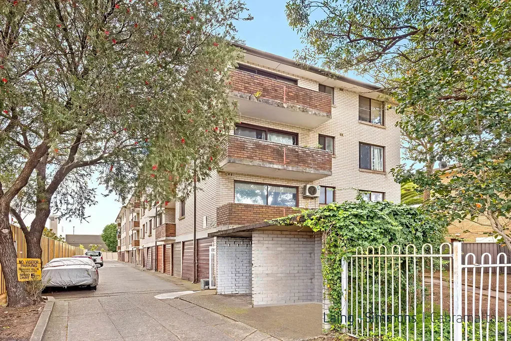 Canley Vale 2Kwarto FIRST-FLOOR BARGAIN OPPORTUNITY