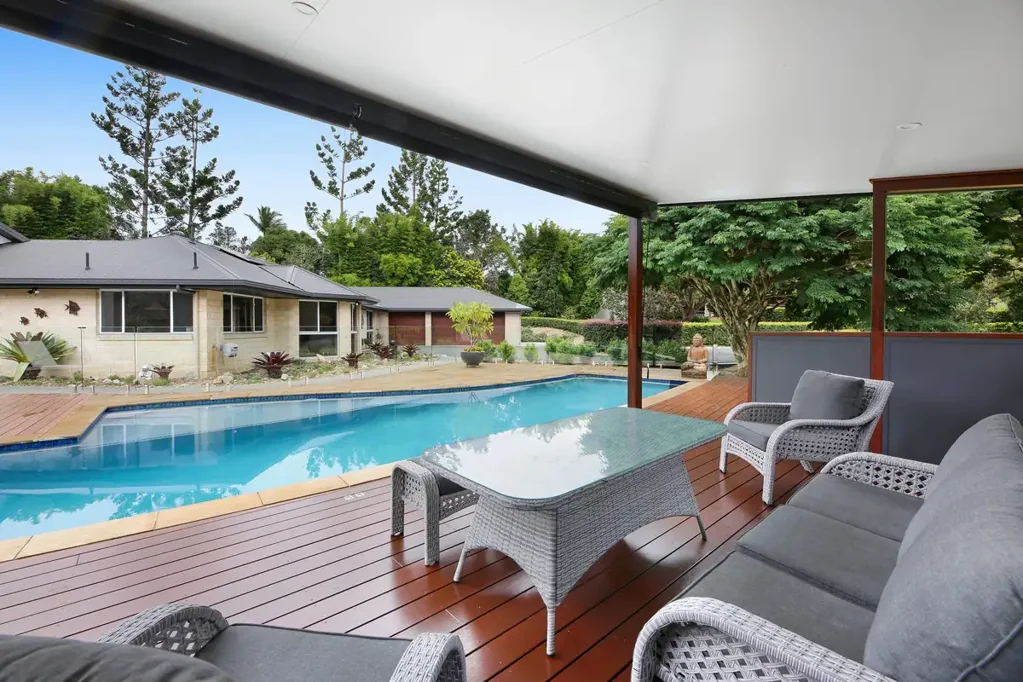 Tallebudgera Valley 5 Bedroom Refined Valley Living Meets Genuine Acreage Capability