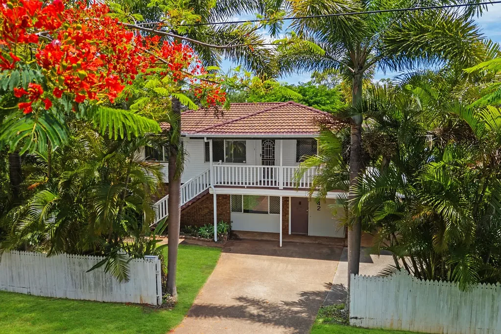 Ormiston 5 Slaapkamer Exceptional Dual-Living Opportunity in Prime Ormiston Location