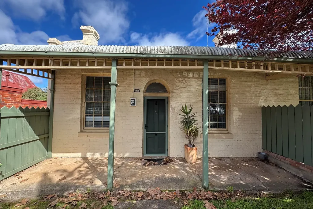 Charming Renovated Cottage