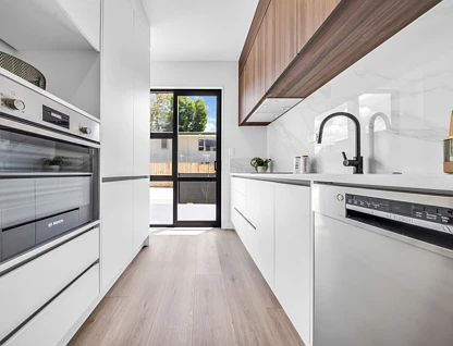83-87 Cascades Road, Pakuranga Heights, Manukau City, 3房, 2浴, 独立屋