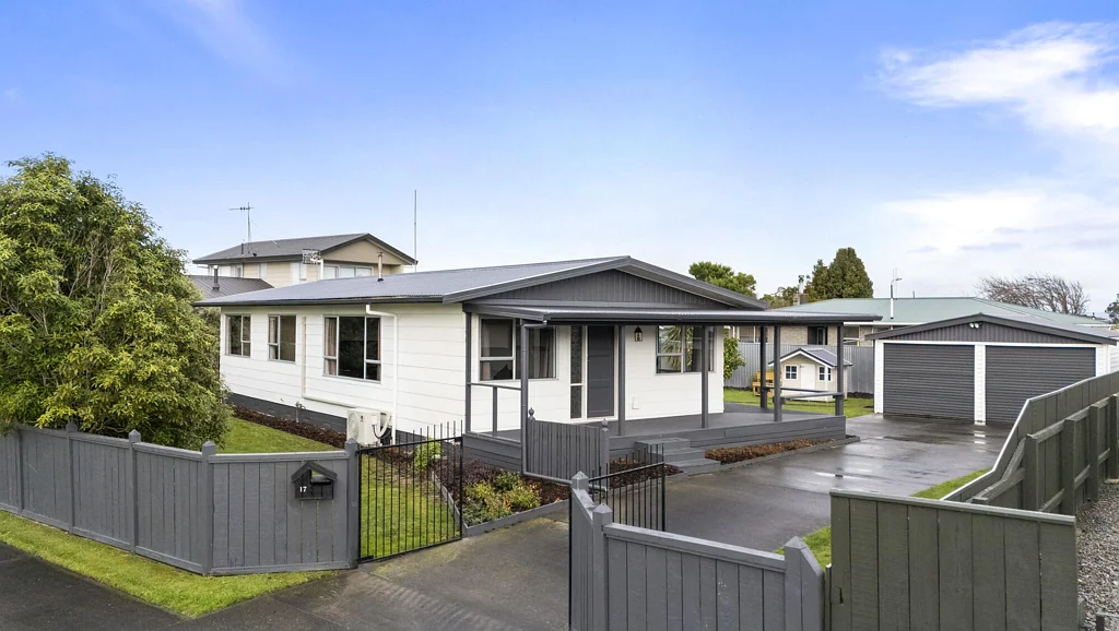 Feilding 3 Slaapkamer Ticks Every Box